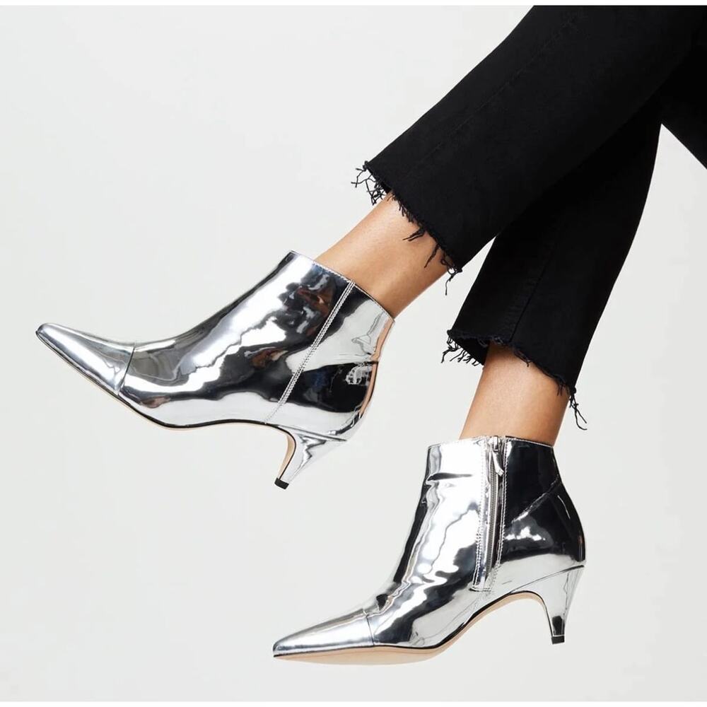 Gianni Bini Metallic Silver Ankle Boots Kitten Heel Pointed Toe 9.5M NEW